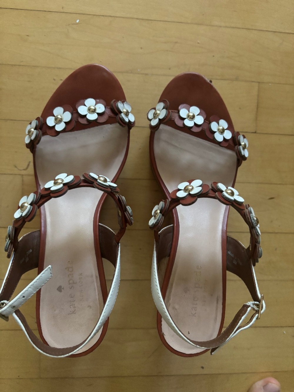 Kate Spade Platform Sandals - 9M